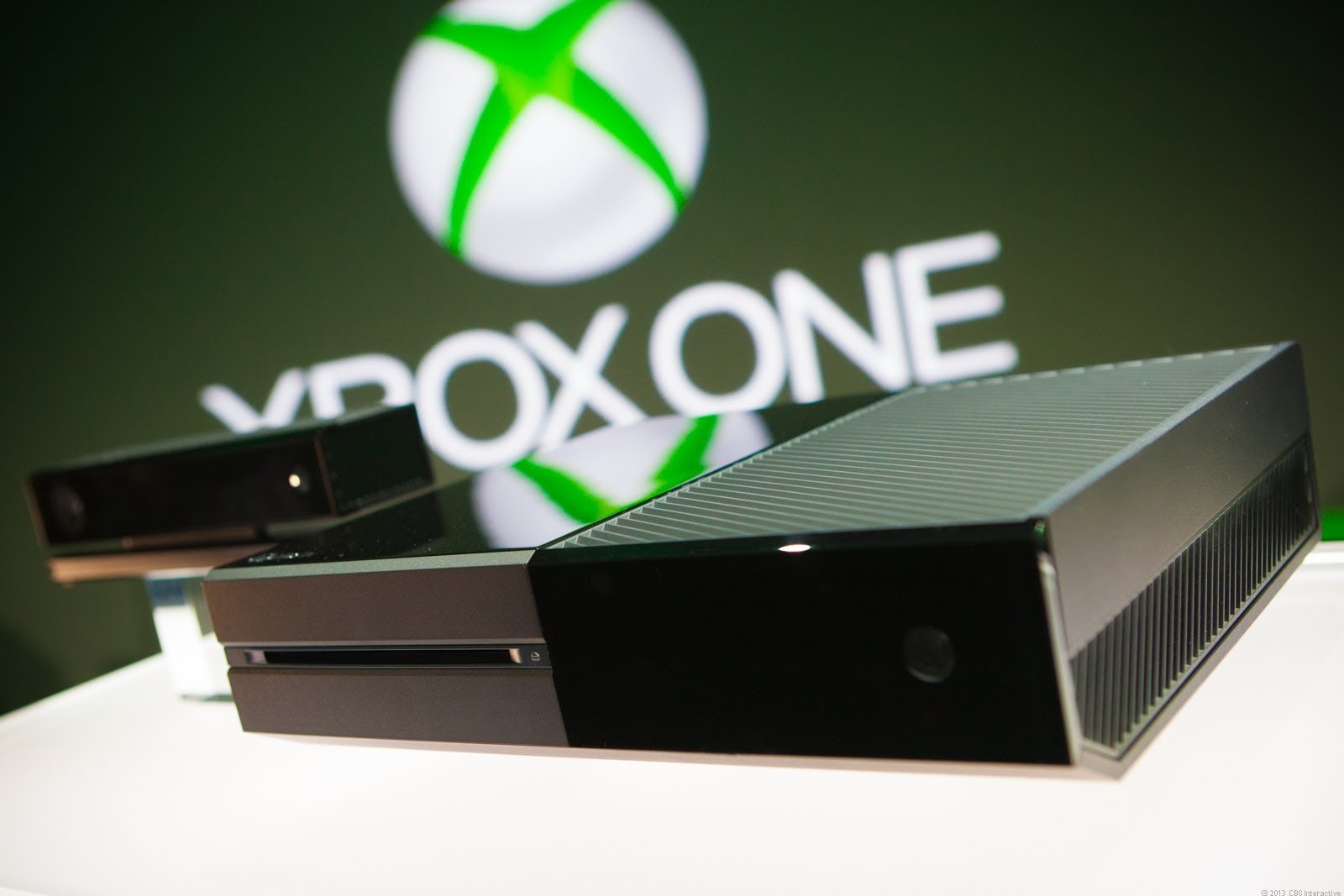MICROSOFT СЧИТАЕТ, ЧТО ИГРОВЫЕ КОНСОЛИ ДОЛЖНЫ СТАТЬ МУЛЬТИФУНКЦИОНАЛЬНЫМИ
В ноябре прошлого года на свет появились ... - Изображение 1 MICROSOFT СЧИТАЕТ, ЧТО ИГРОВЫЕ КОНСОЛИ ДОЛЖНЫ СТАТЬ МУЛЬТИФУНКЦИОНАЛЬНЫМИ
В ноябре прошлого года на свет появились ... - Изображение 1