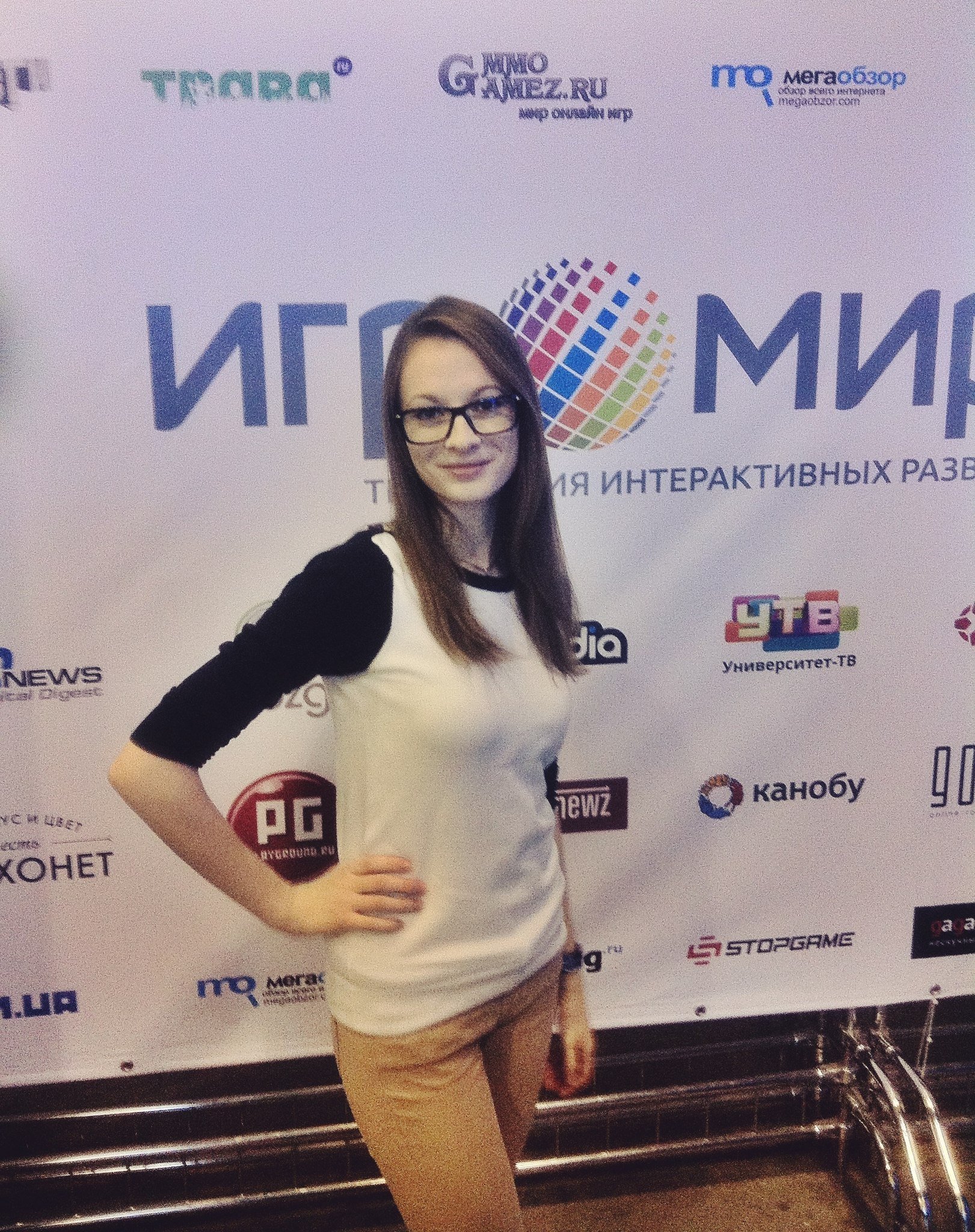 Привет, Канобу!
Позвольте представиться. Катя, новый комьюнити-менеджер.С видеоиграми я познакомилась ещё в детстве ... - Изображение 2 Привет, Канобу!
Позвольте представиться. Катя, новый комьюнити-менеджер.С видеоиграми я познакомилась ещё в детстве ... - Изображение 2