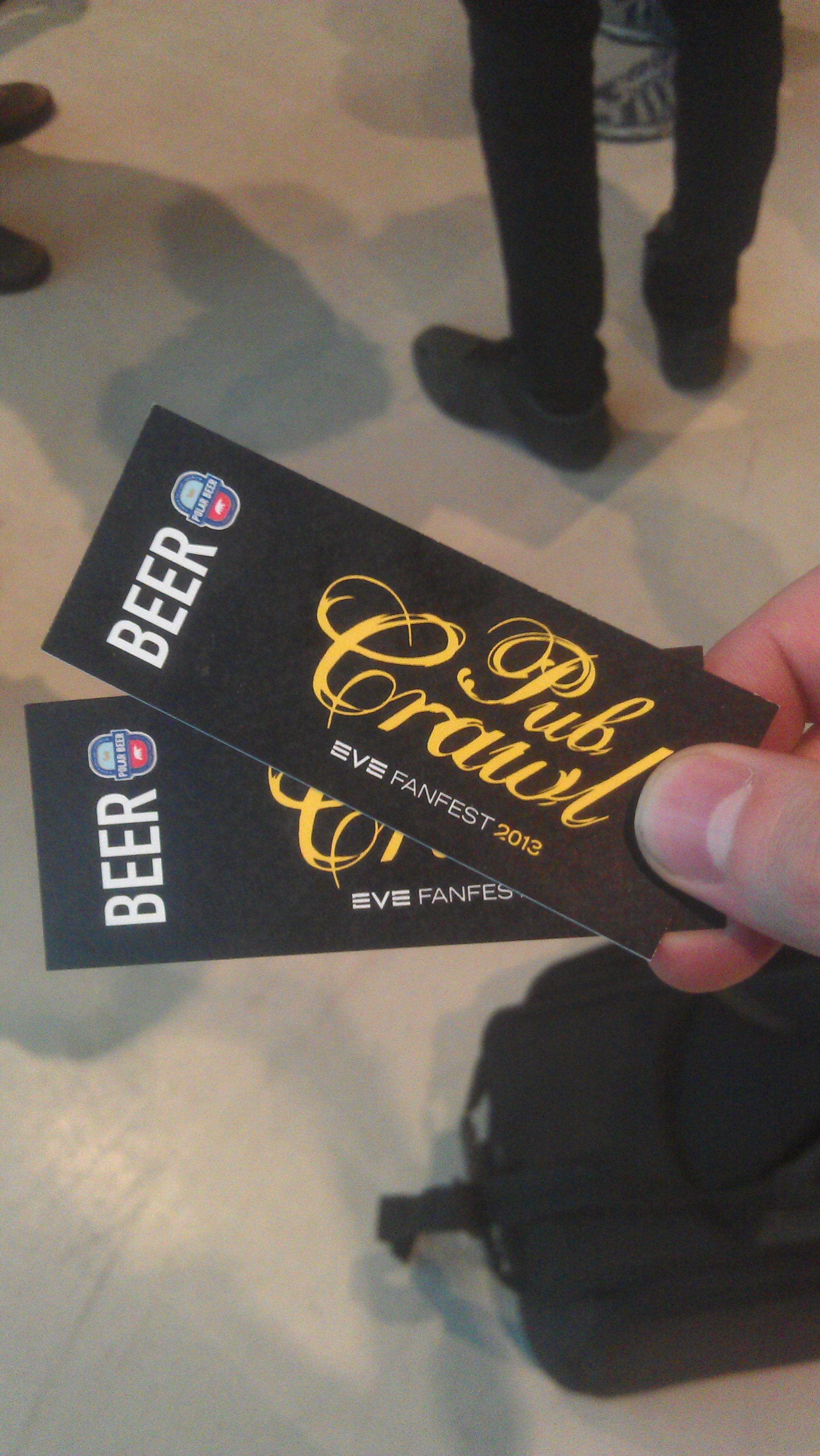 Это первое и единственное свидетельство того, что мы были на Pub Crawl with devs вчера. Простите! #evefanfest #pubcrawl - Изображение 1 Это первое и единственное свидетельство того, что мы были на Pub Crawl with devs вчера. Простите! #evefanfest #pubcrawl - Изображение 1