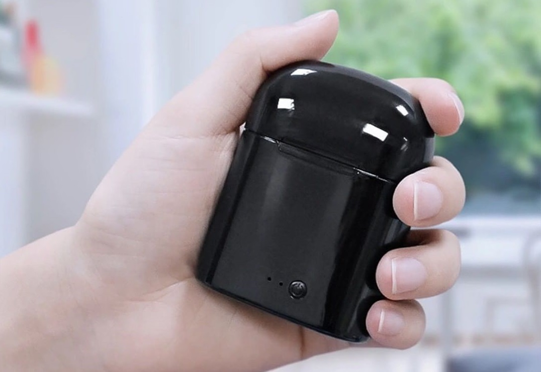 Xiaomi представила наушники Bluetooth Headset Air: китайская версия Apple AirPods, но за $60 - фото 1
