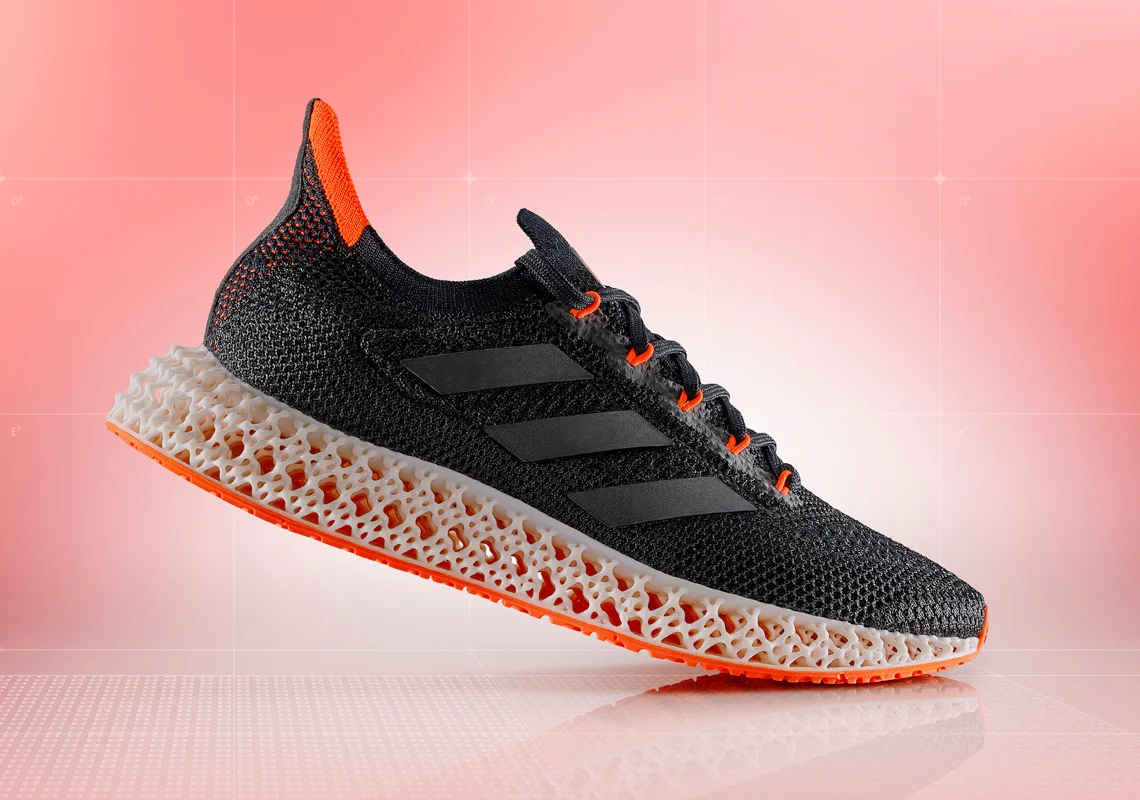 Adidas представил инновационные кроссовки с напечатанной на 3D-принтере подошвой - фото 4