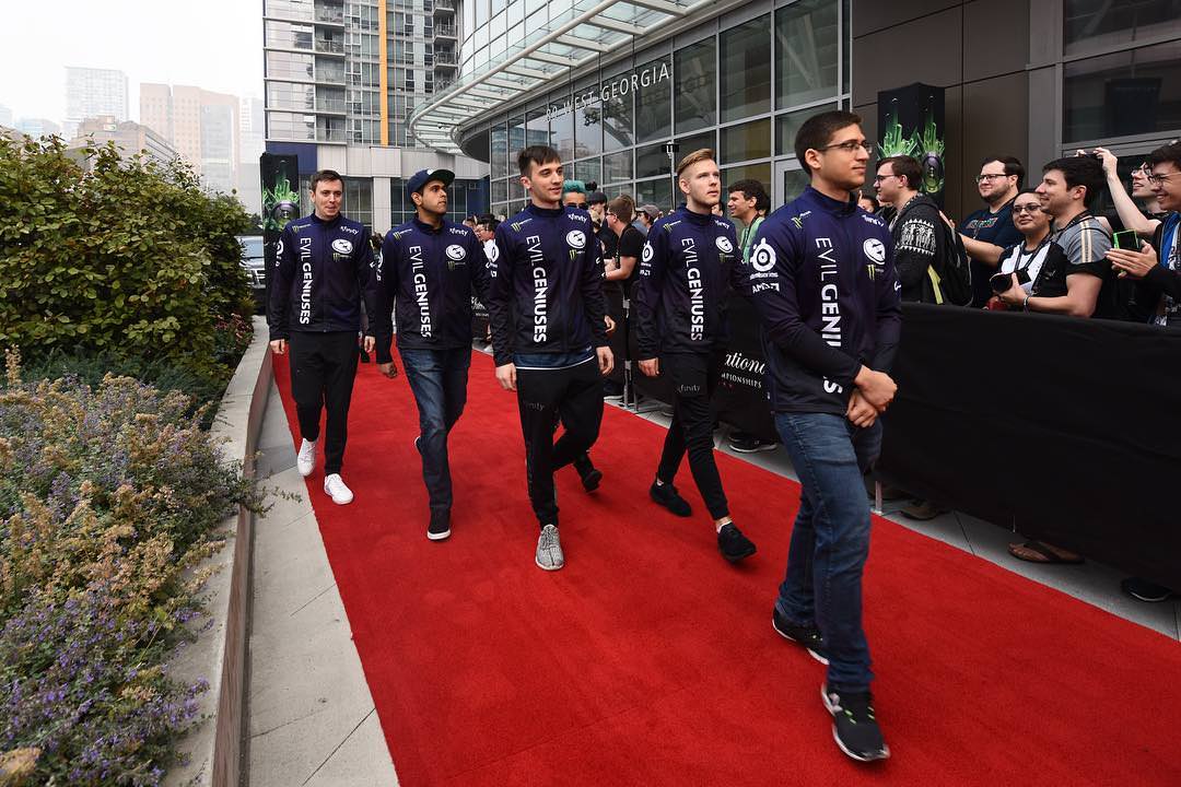 **«Злые гении» в двух шагах от того, чтобы нарушить все традиции The International **