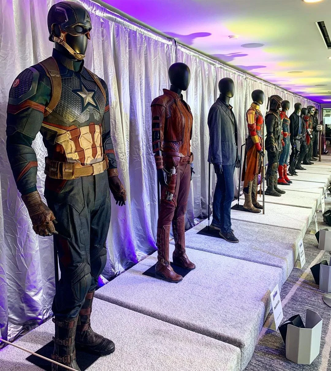 Посмотрите на костюмы Капитана Америка, Небулы, Тора и других героев фильма «Мстители: Финал» - фото 2