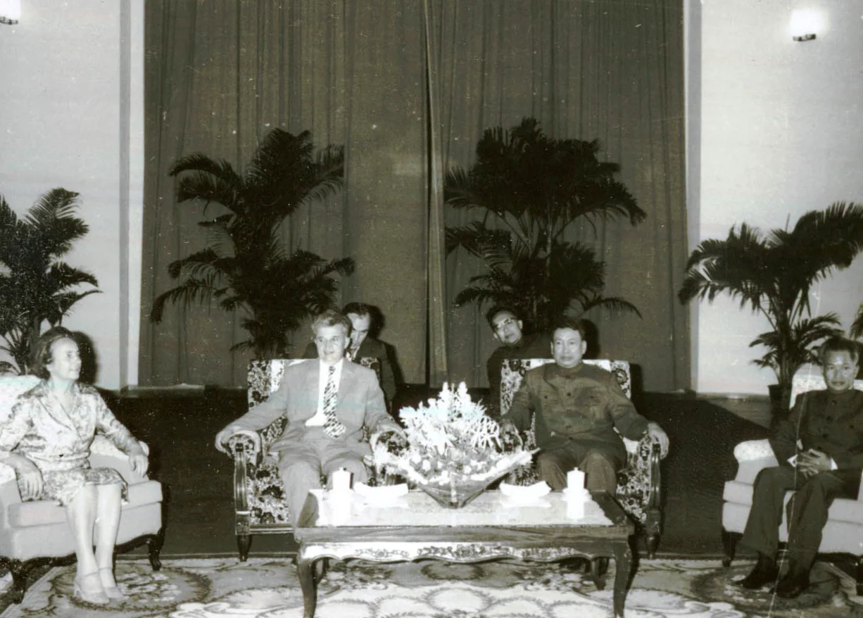 Пол Пот и президент Румынии в 1978 году