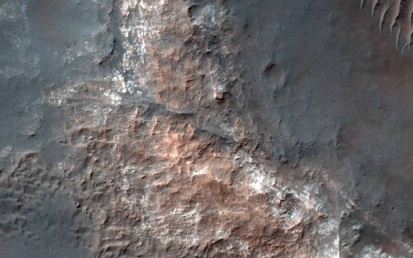 Поверхность Марса с орбиты