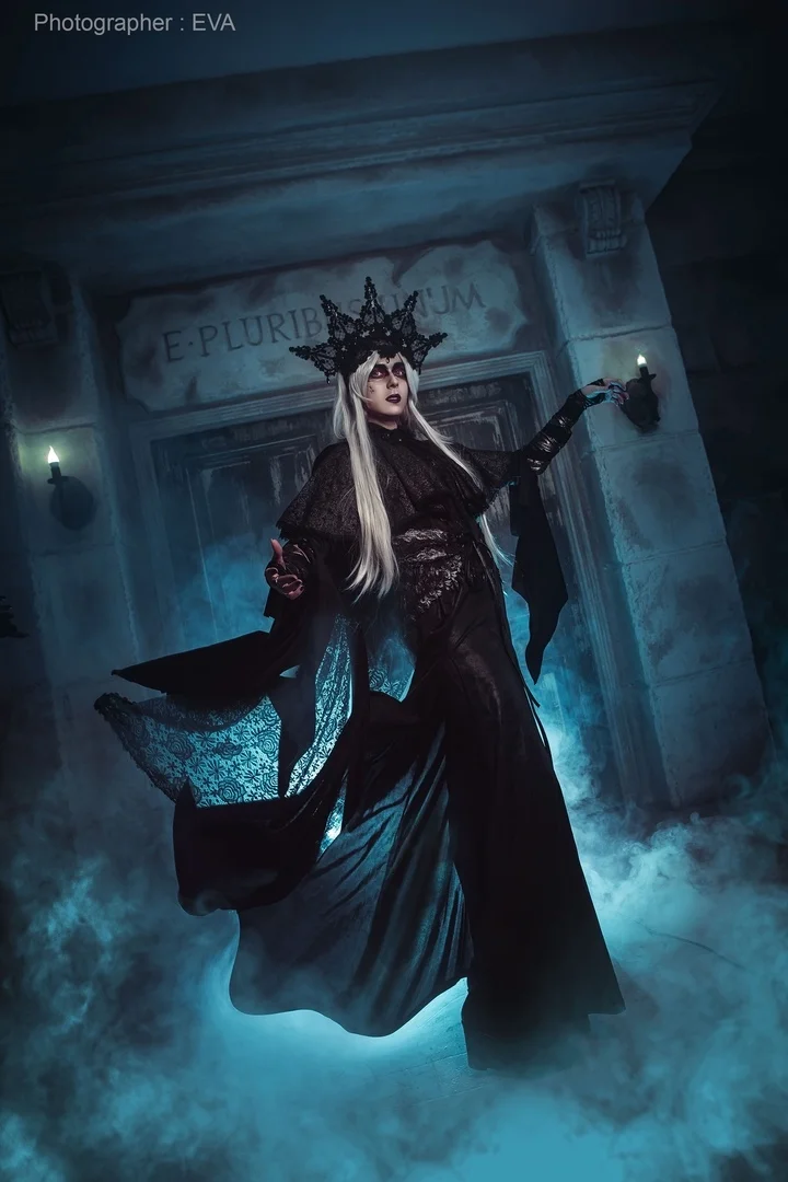 Павшая Хранительница Огня в мрачном и впечатляющем косплее Dark Souls - фото 4