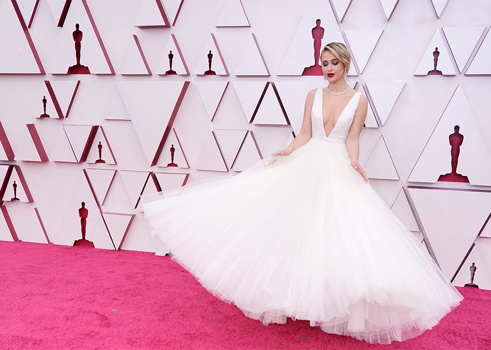 Красная дорожка «Оскара»: фотографии звёзд в одной галерее - фото 1