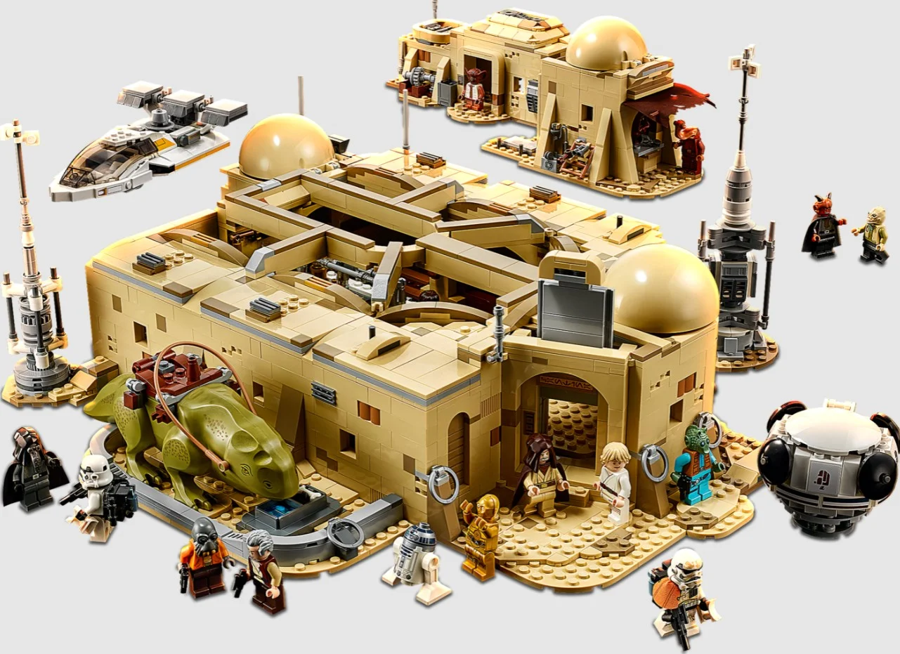 Каких героев и локации «Звёздных войн» воссоздали в наборах LEGO - фото 5