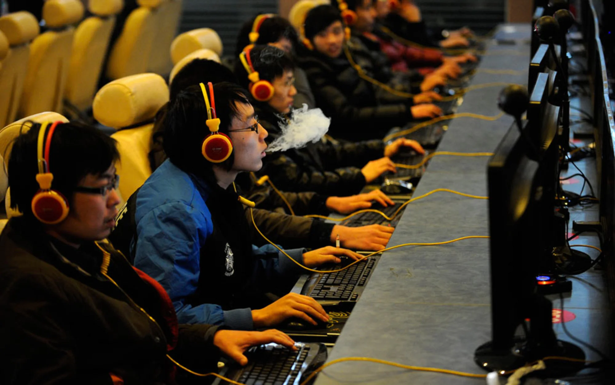 Китай признал видеоигры официальной профессией. Ее назвали «профессиональный игровой оператор» - фото 1