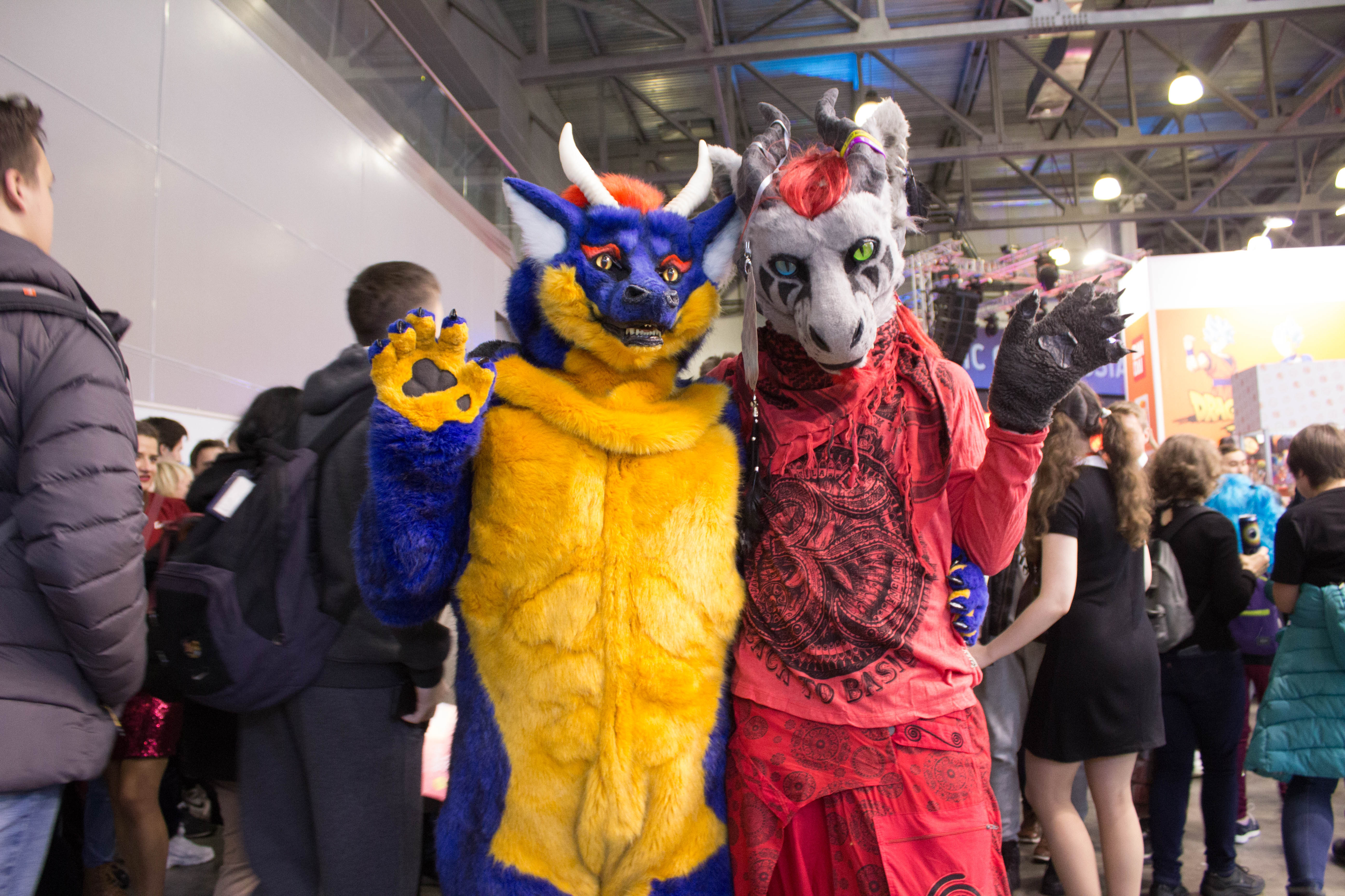 Встреча с «Канобу», Дмитрий Глуховский, Ник Перумов. Comic Con Russia и «Игромир» 2019. День 4 - фото 30