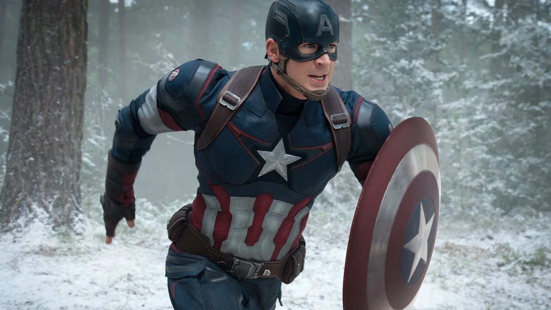 Крис Эванс назвал роль Капитана Америка лучшим решением в своей жизни. Хотя сначала от нее отказался - фото 1