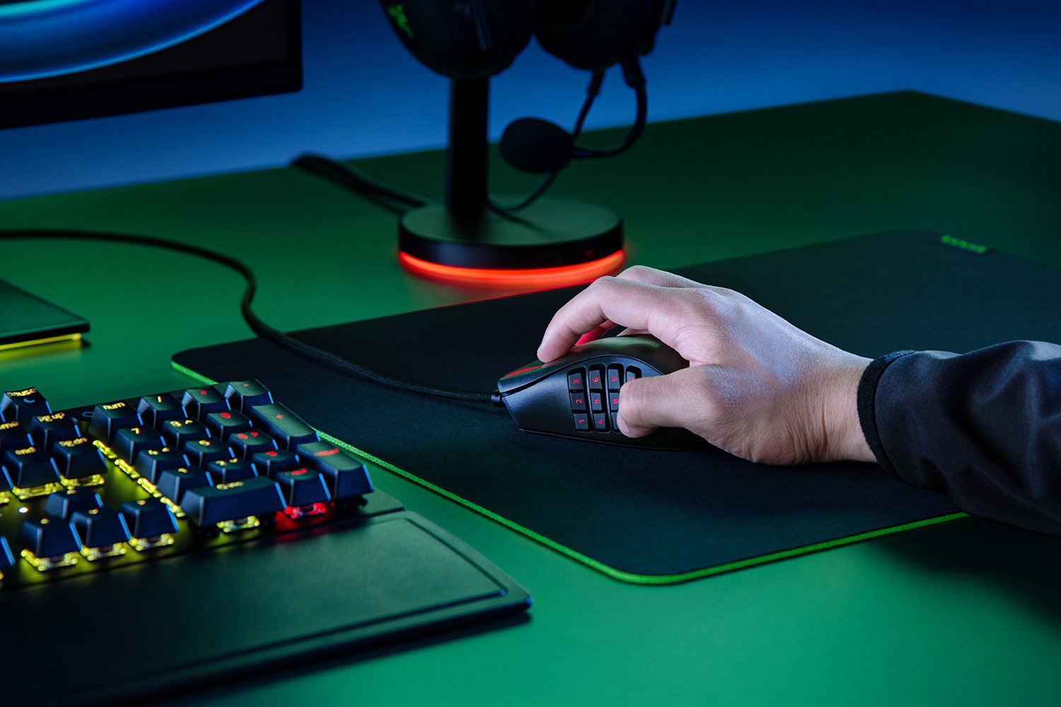 Razer представила Naga X — игровую мышь с 12 настраиваемыми кнопками - фото 1