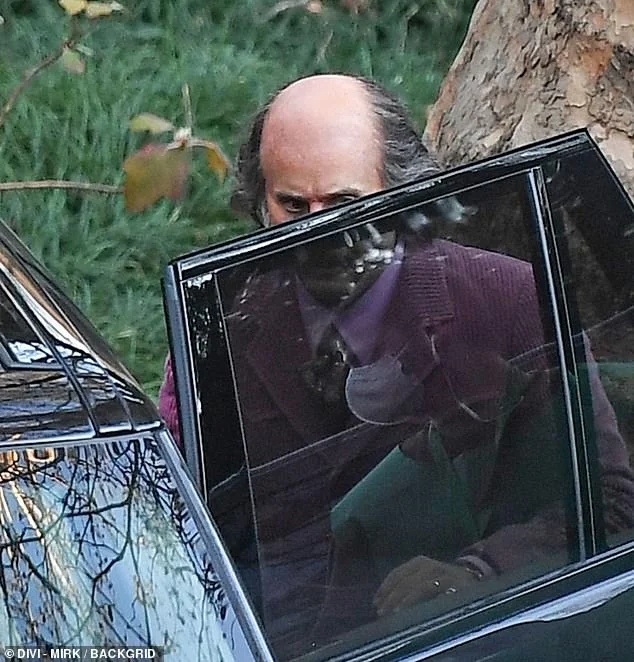 Появились фото неузнаваемого Джареда Лето на съемках фильма Ридли Скотта «Гуччи» - фото 1