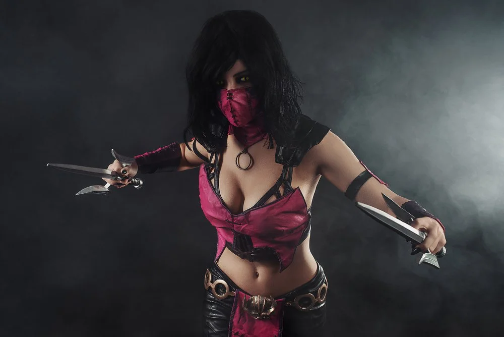Косплей дня: воинственная Милина из Mortal Kombat X - фото 3