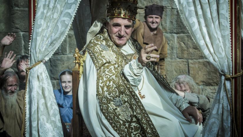 Стоит ли смотреть 2 сезон «Падения Ордена» (теперь с Марком Хэмиллом)? - фото 4