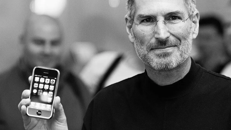 Стиву Джобсу могло исполниться 66 лет. Собрали 10 интересных фактов об основателе Apple - фото 2