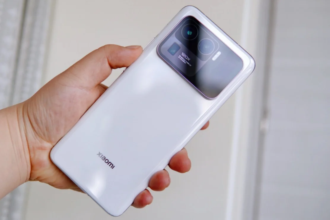 Xiaomi Mi 11 Ultra стал первым в рейтинге смартфонов с самой плавной работой - фото 1