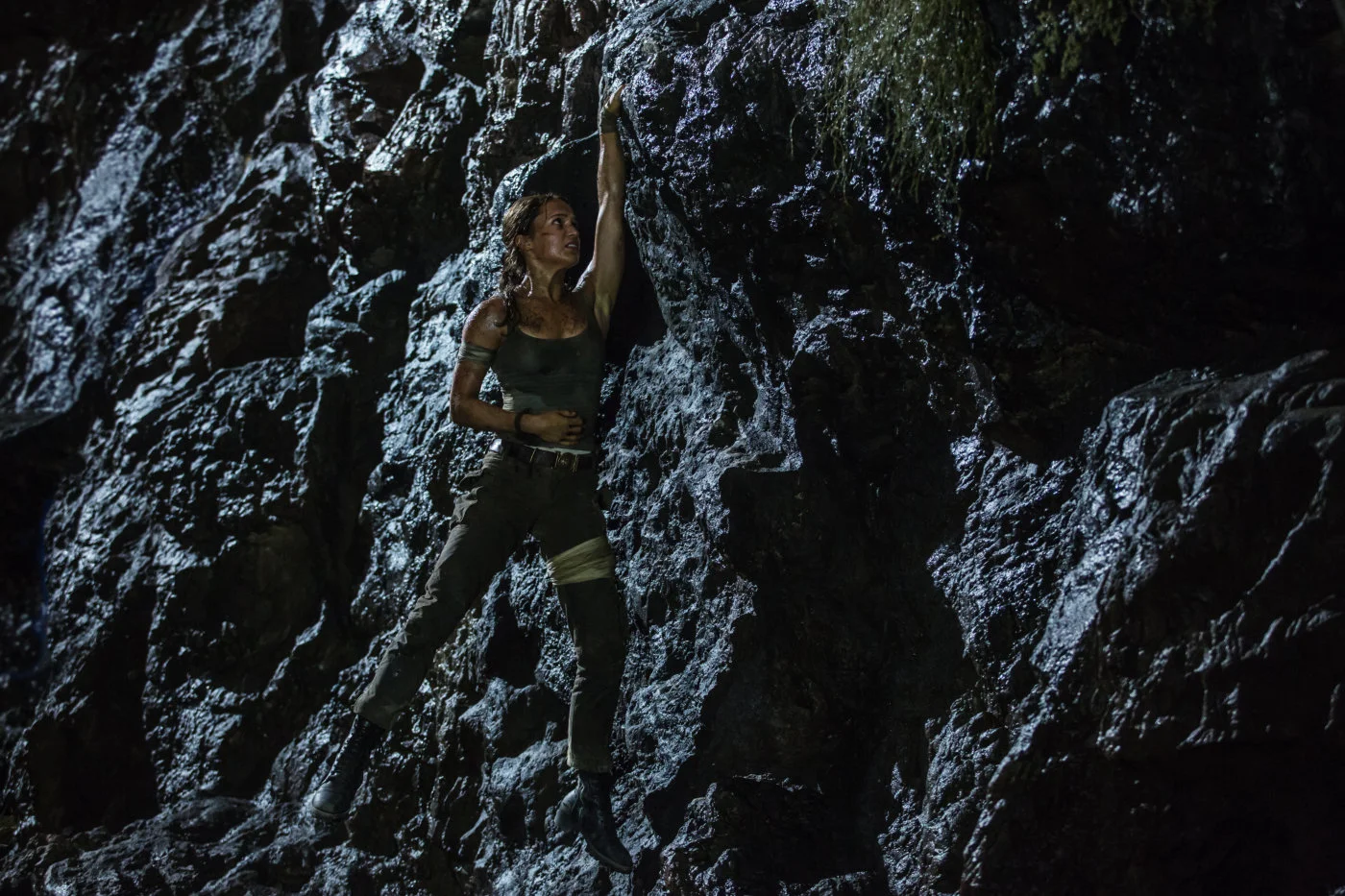 Рецензия на «Tomb Raider: Лара Крофт» - фото 5