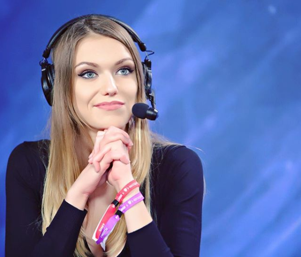 Любимица англоязычной публики и официальное лицо Starladder - изображение 6 Любимица англоязычной публики и официальное лицо Starladder - фото 6