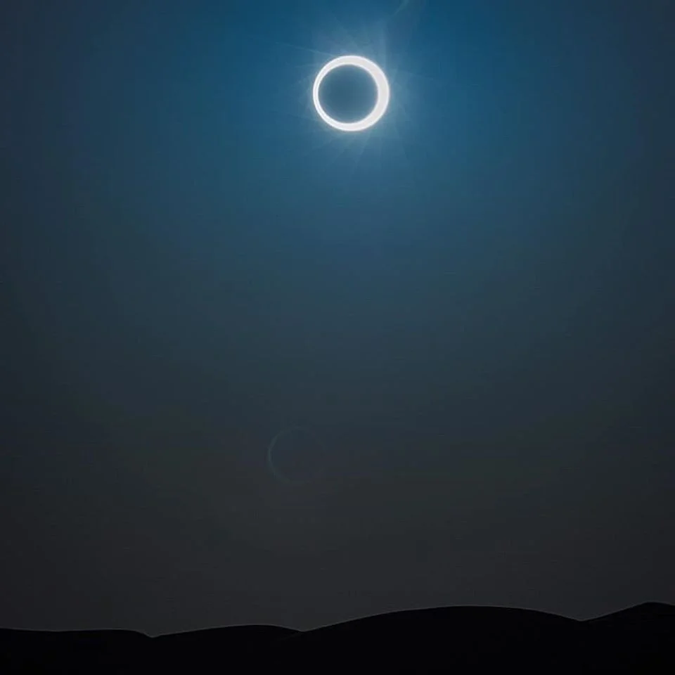 15 удивительных фотографий последнего солнечного затмения в 2019 году - фото 13