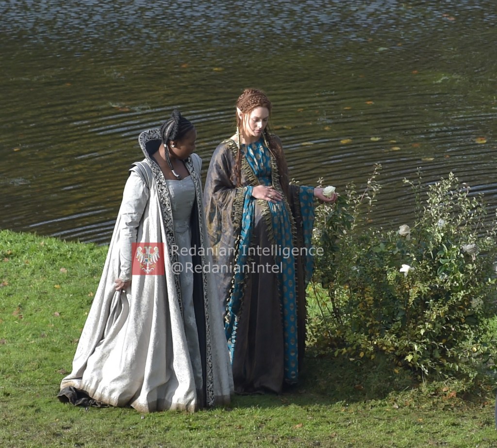 Новую броню Нильфгаарда показали на фото со съемок «Ведьмака» - фото 3