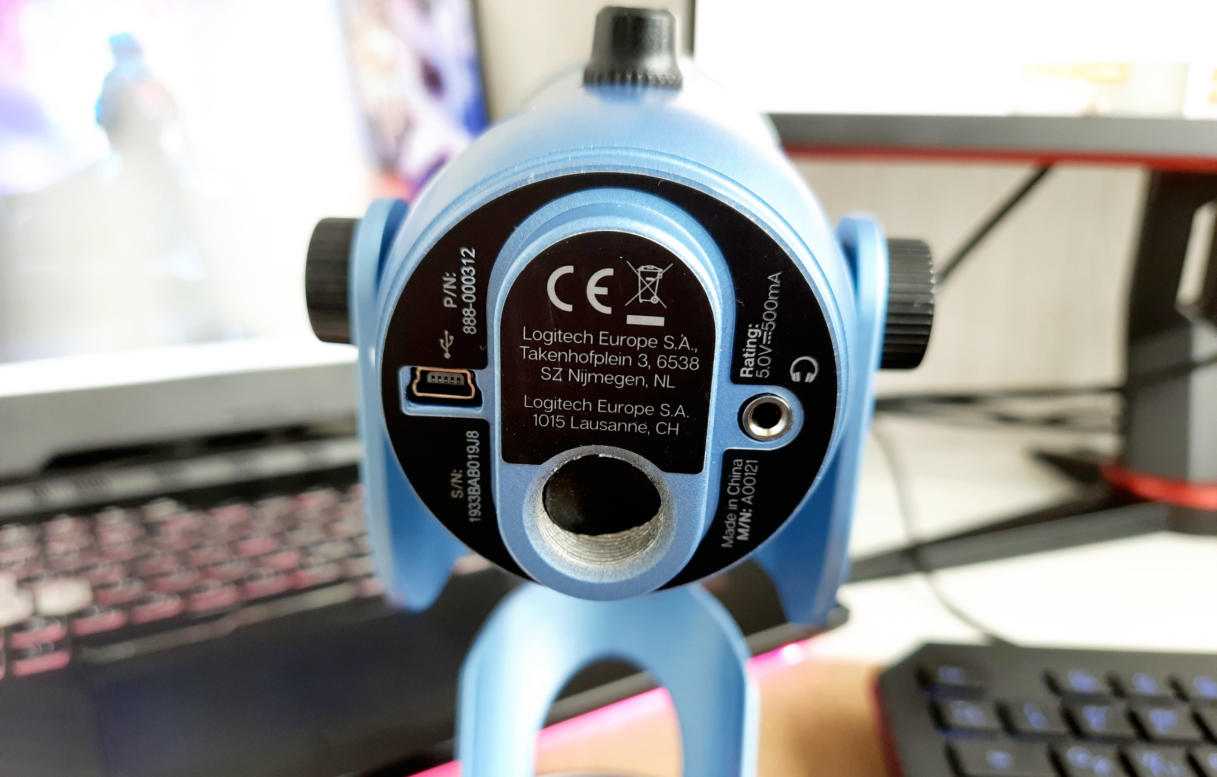 Обзор Blue Yeti. Микрофон в ретро стиле для стримов, записи голоса и видео - изображение 7 Обзор Blue Yeti. Микрофон в ретро стиле для стримов, записи голоса и видео - фото 7