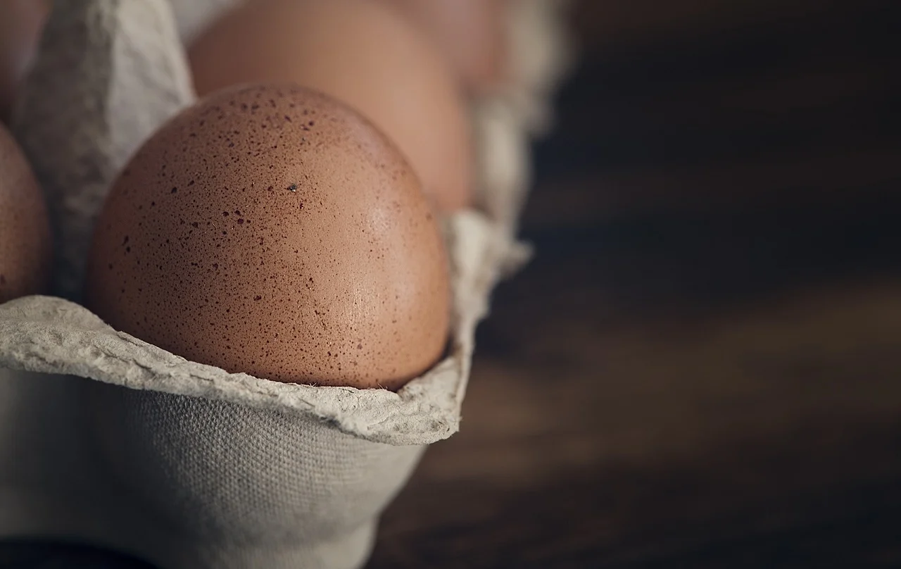 Раскрыта тайна куриного яйца — рекордсмена Instagram - фото 1