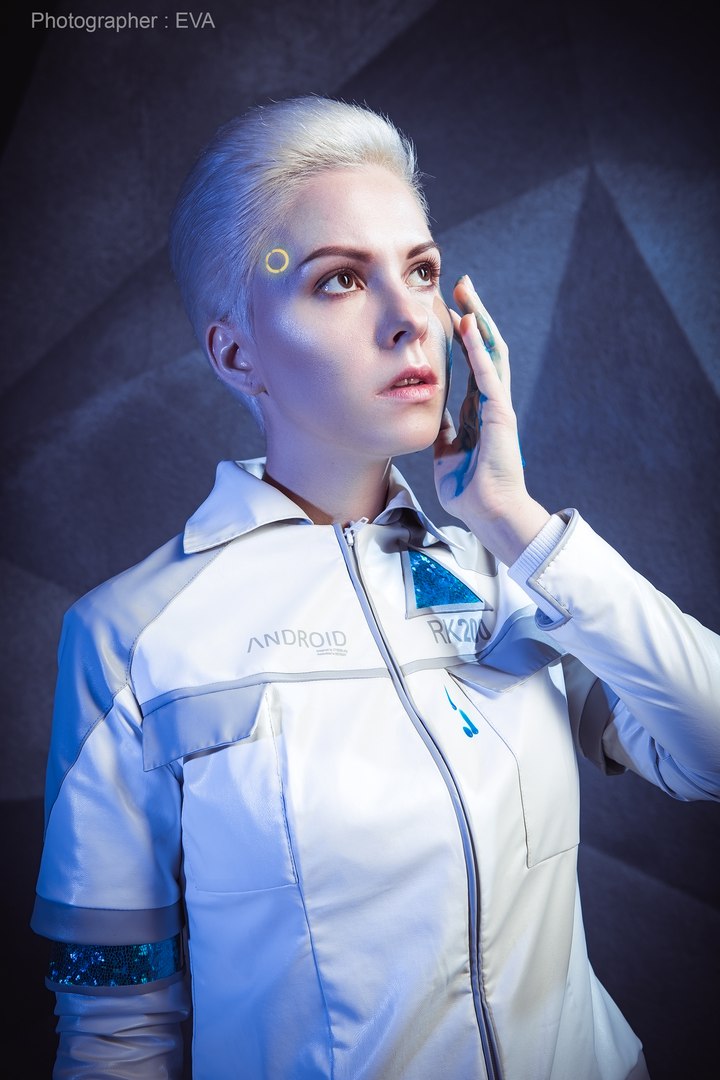 Косплей дня: андроид из игры Detroit: Become Human - фото 9