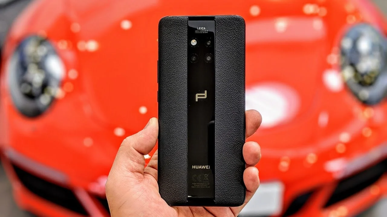 В России начались продажи Huawei Mate 20 RS Porsche Design. «Всего» 140 тысяч рублей и он ваш - фото 1