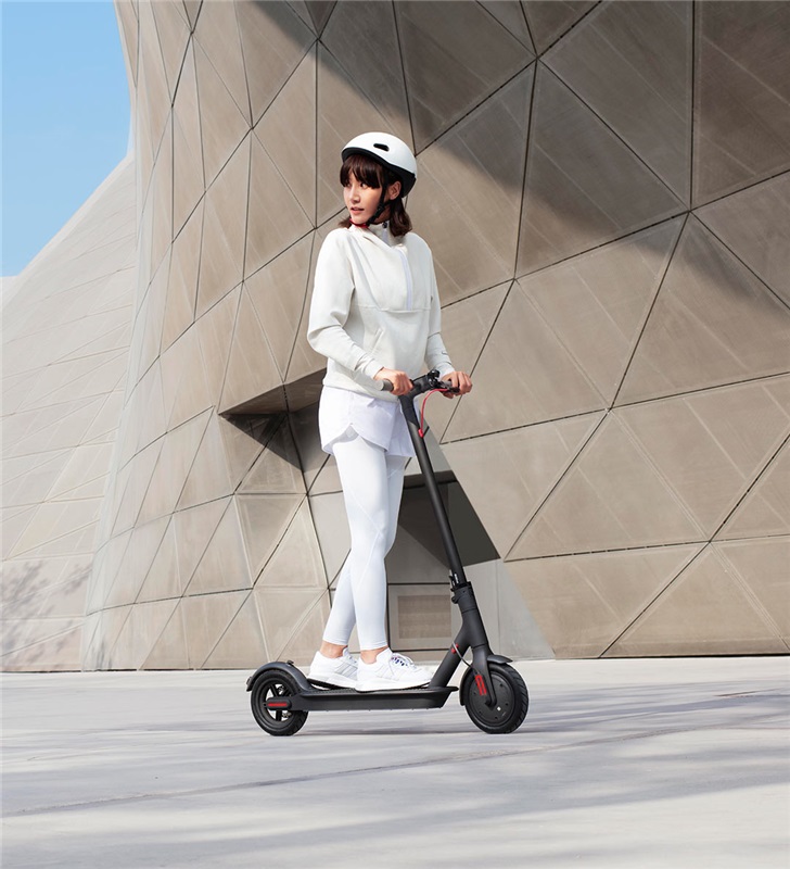 Представлен Xiaomi Scooter 1S — недорогой электросамокат с запасом хода 30 км - фото 2