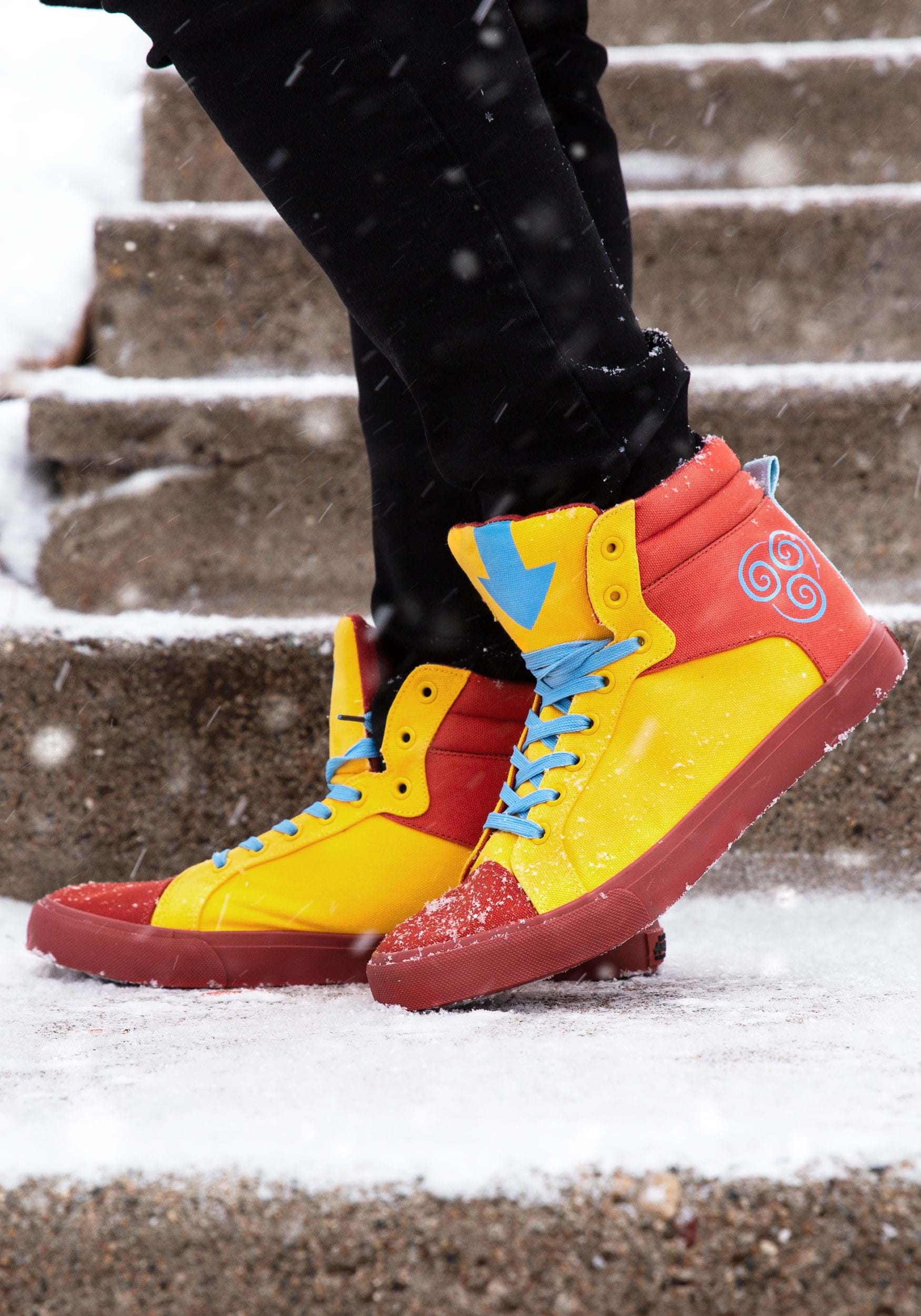 Вышли кроссовки в стиле аватара Аанга из мультсериала Nickelodeon - изображение 2 Вышли кроссовки в стиле аватара Аанга из мультсериала Nickelodeon - фото 2