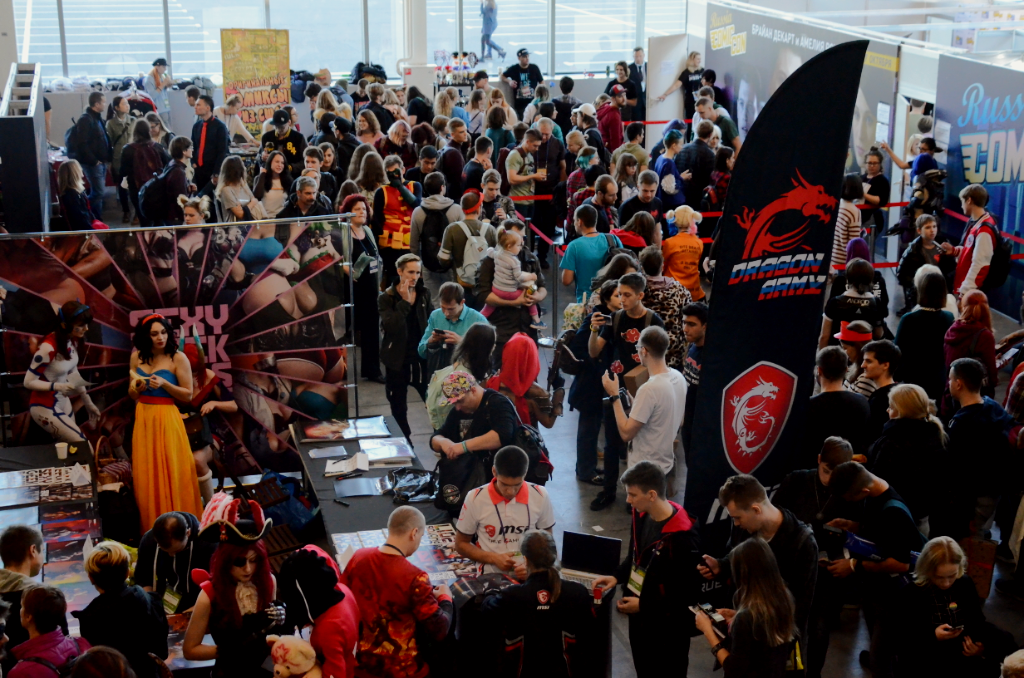 Посещение выставок «ИгроМир» и Comic Con Russia похоже на настоящий праздник, 2018 год в этом плане исключением не стал. Тысячи фанатов поп-культуры заполнили собой залы выставочного центра «Крокус Экспо», ведь там было предостаточно развлечений. В этом материале мы собрали фотографии с мероприятий, чтобы освежить воспоминания и показать всем, как там было здорово.