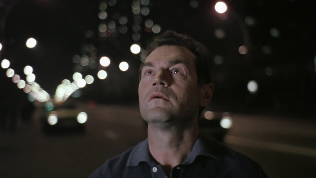 11 мая 1990 года на Каннском кинофестивале показали дебютный полнометражный фильм Павла Лунгина «Такси-блюз». Советско-французская мелодрама с социальным подтекстом покорила жюри и принесла Лунгину приз за лучшую режиссуру. Вспоминаем незаслуженно забытую ленту спустя 30 лет.