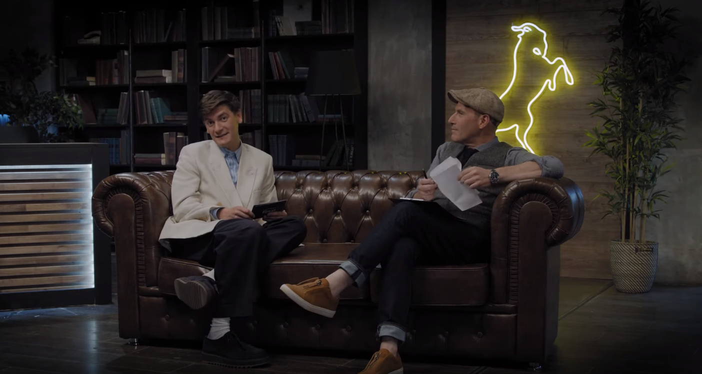 Satyr поцеловал Гудкова в новом шоу Михаила Шаца «Вечерний кто-то» - фото 1