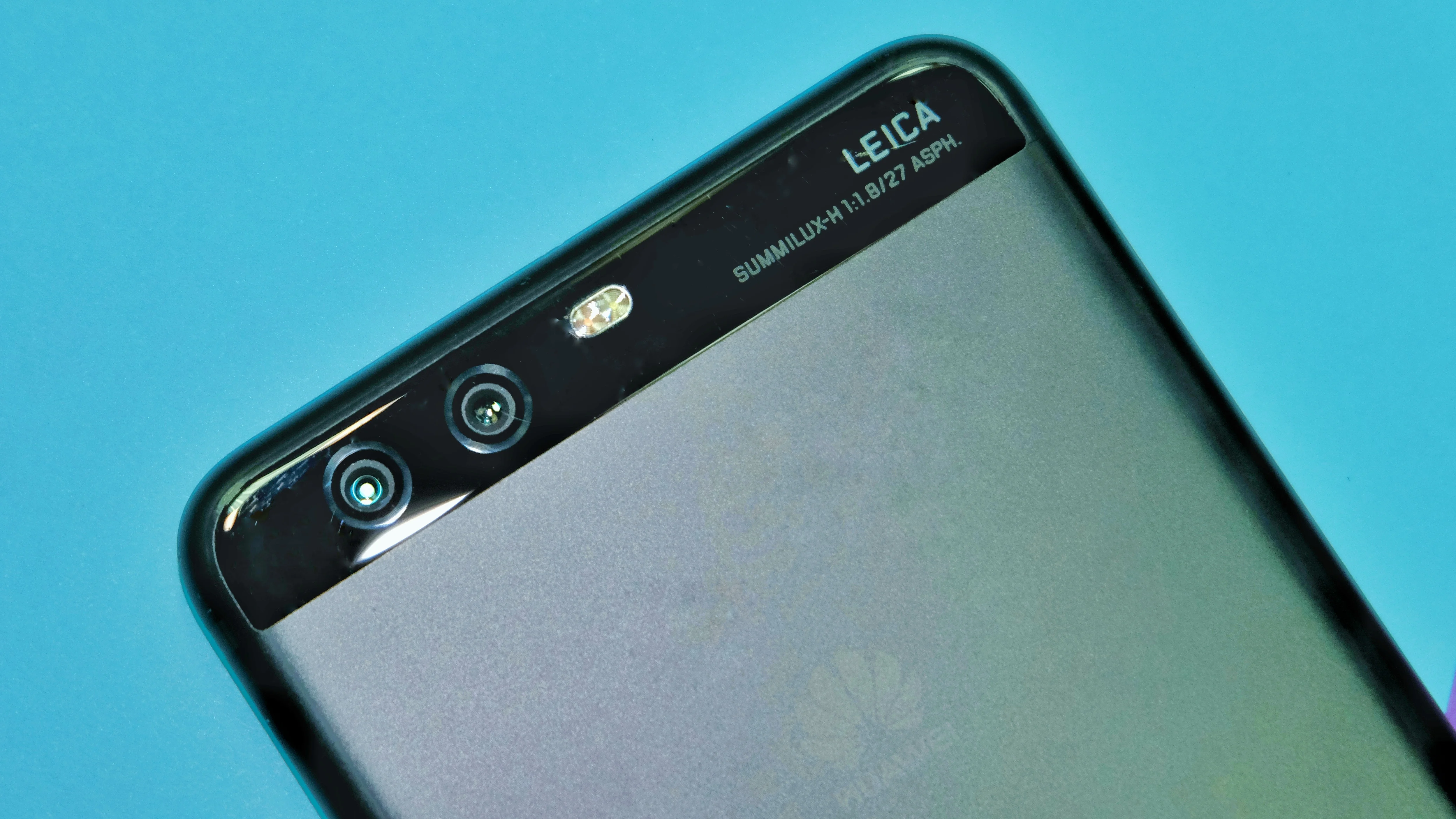 Обзор Huawei P10 Plus — достойный флагман, который зачем-то похож на iPhone - фото 4
