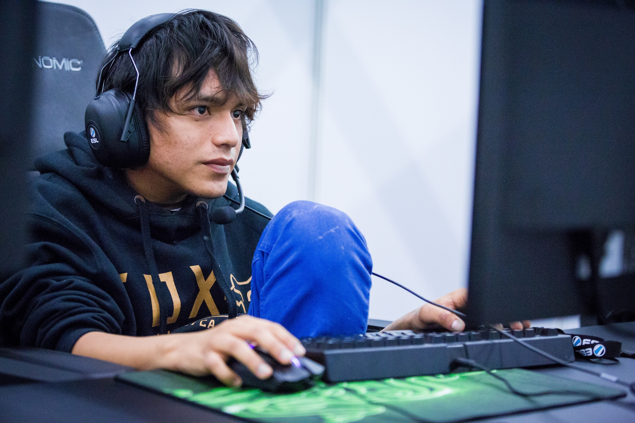 Atun — игрок, использовавший макросы