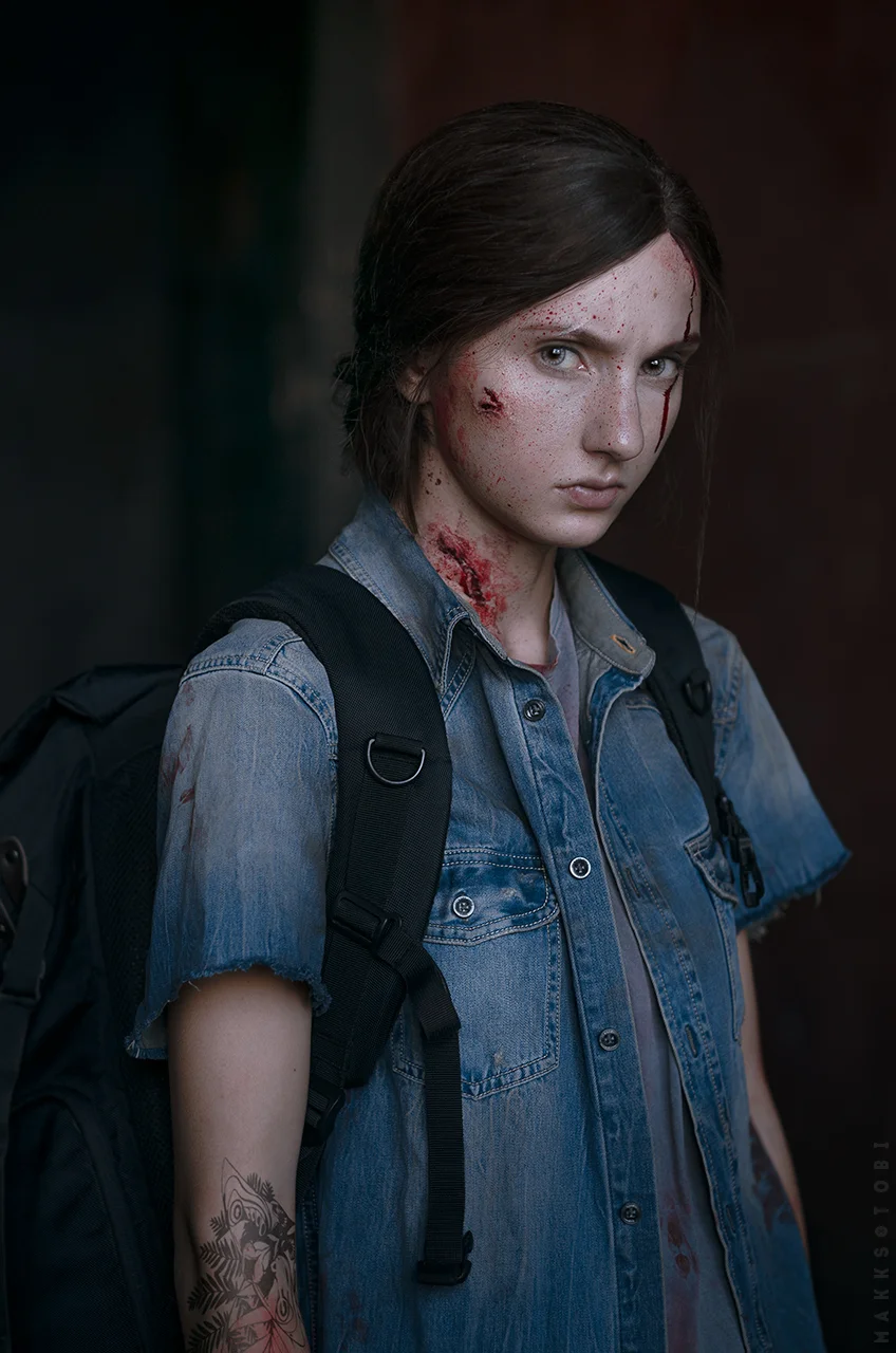 Суровая, но прекрасная Элли в новом отличном косплее The Last of Us Part II - фото 10