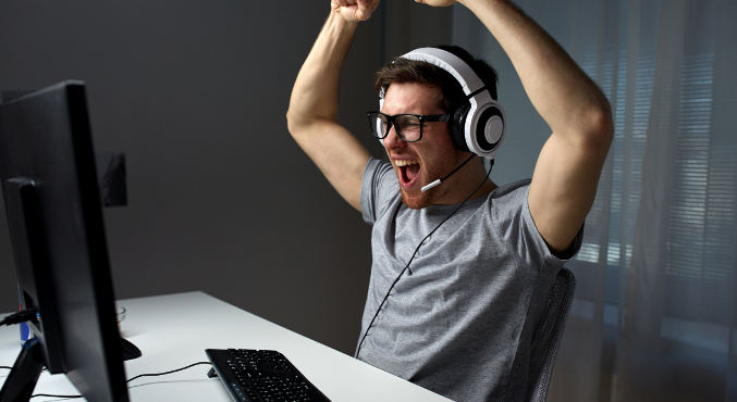 Рассказываем о полезных штуках, которые стоит подарить ПК-геймерам, и не важно, во что именно они играют. Если ты — геймер, тоже почитай — найдешь несколько вариантов, что включить в вишлист.