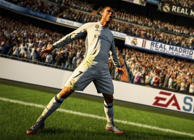 Знаменитое празднование Криштиану Роналду звучит ужасно смешно в FIFA 18 - фото 1