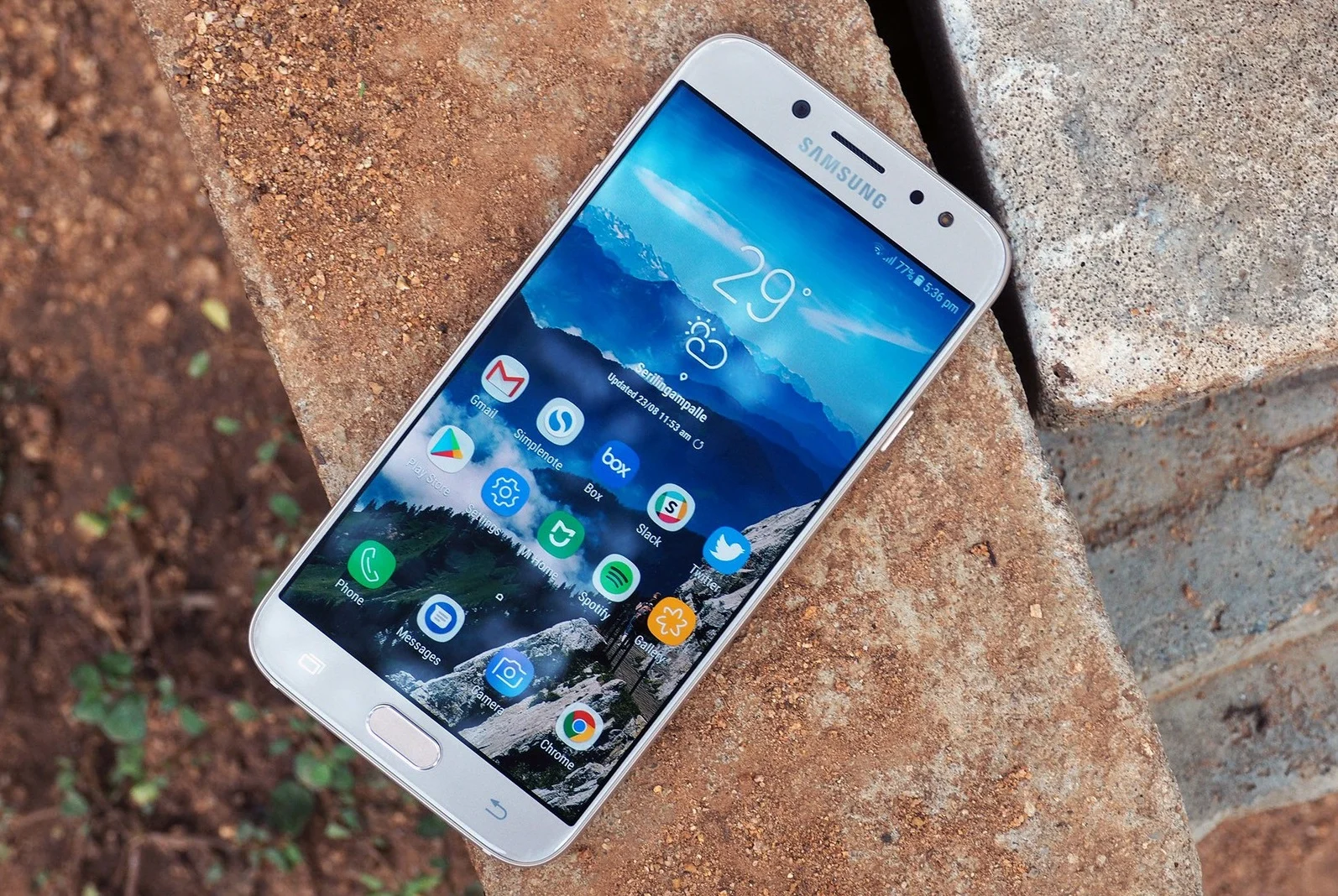 Samsung Galaxy J7 Pro получил обновление до Android 9 Pie - фото 1