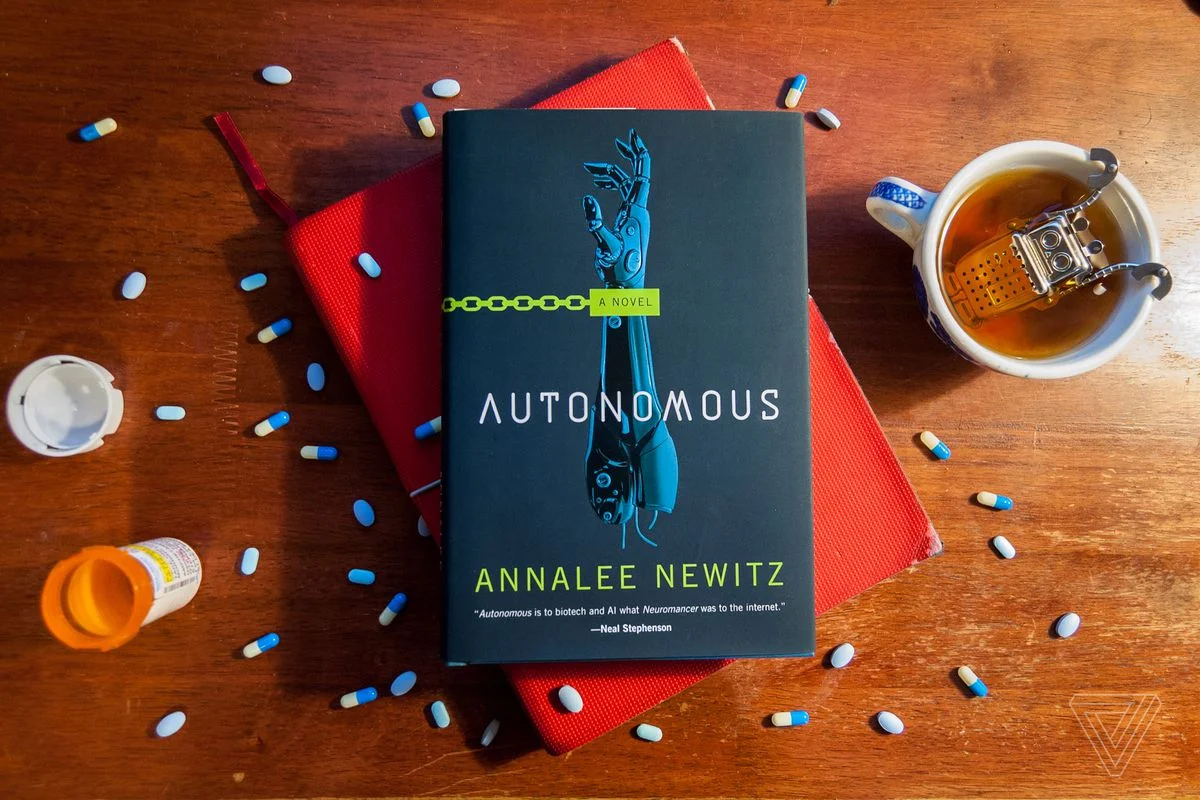 «Автономность» — посредственный sci-fi роман с рядом весомых проблем и парой интересных мыслей - фото 2