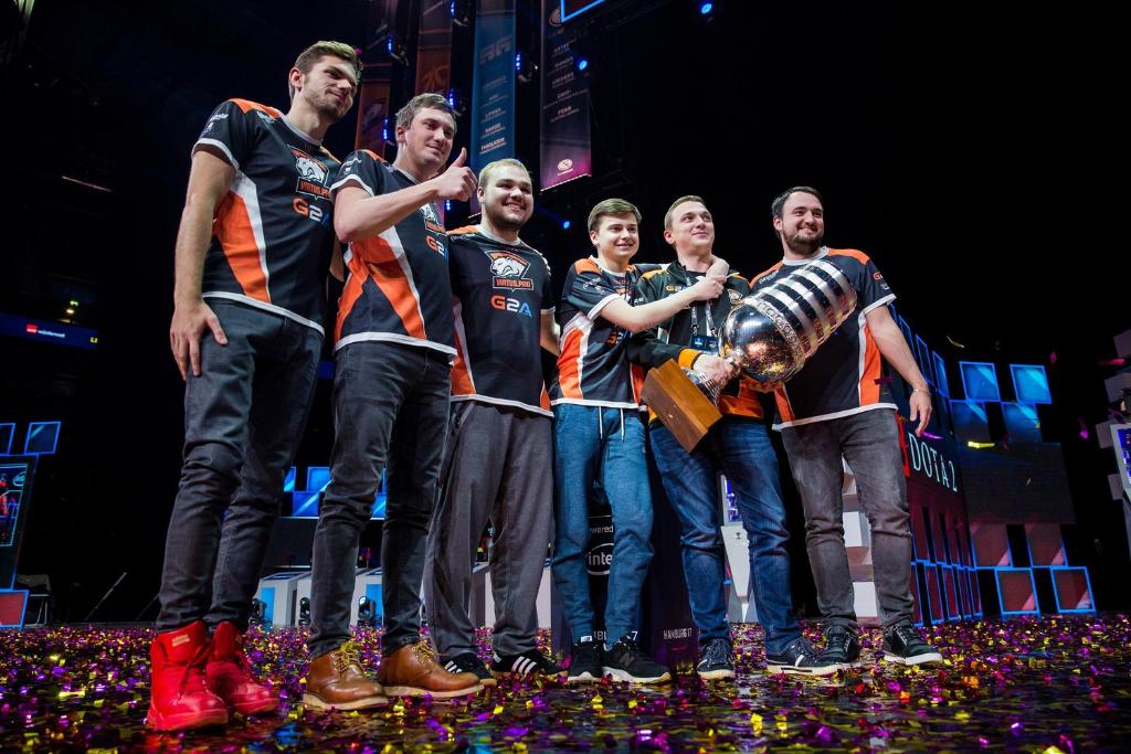 С трофеем ESL One Hamburg 2017