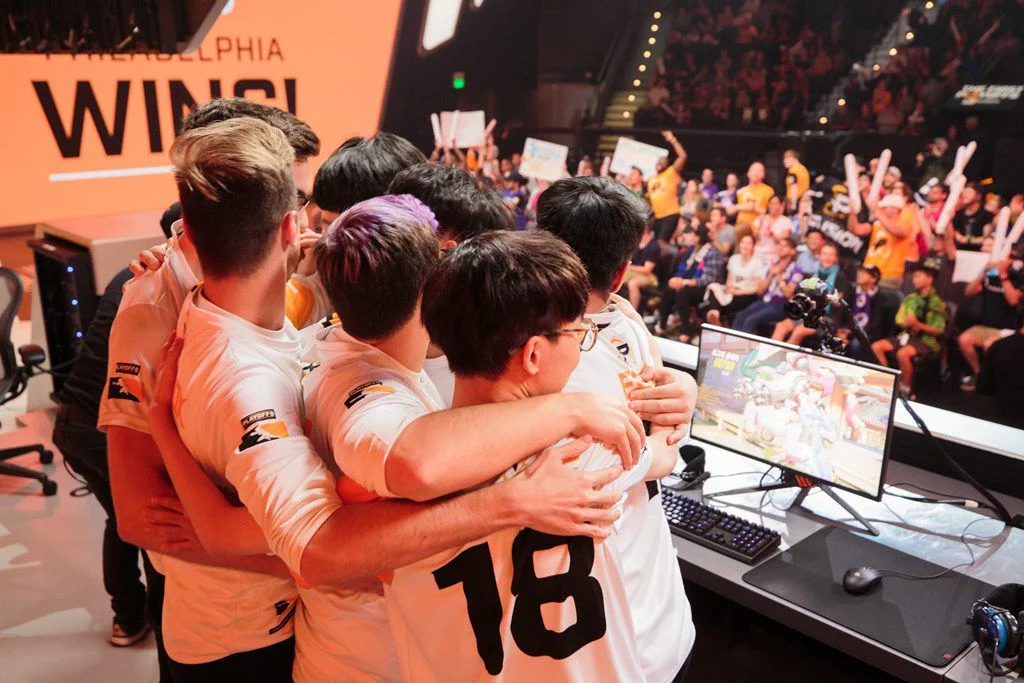 Philadelphia Fusion и London Spitfire прошли в финал Overwatch League - фото 1