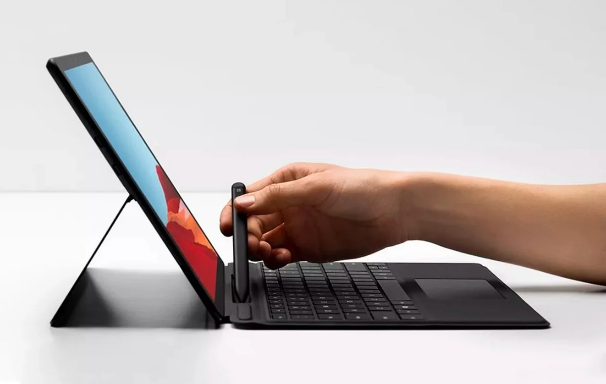 Конкуренты MacBook и AirPods, а также новая Windows 10X: итоги презентации Microsoft Surface - фото 3