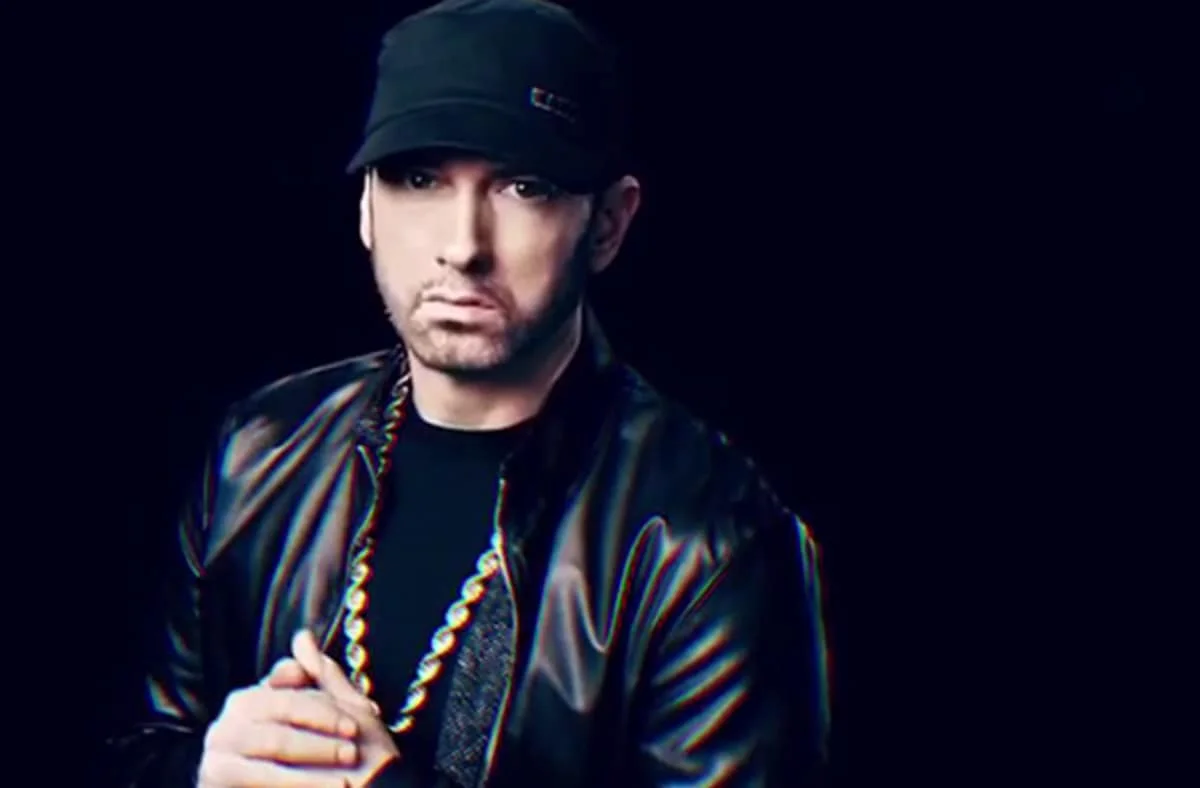 Муки творчества и пустой зал в новом клипе Eminem — Walk On Water - фото 1