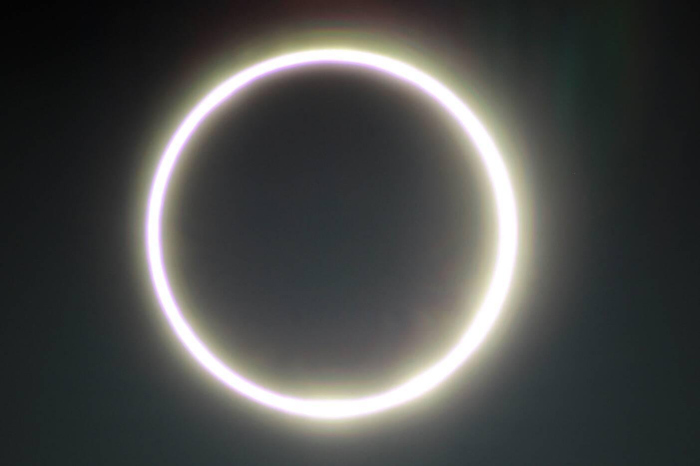 20 лучших фотографий солнечного затмения 21 июня, которое вы могли пропустить - фото 11