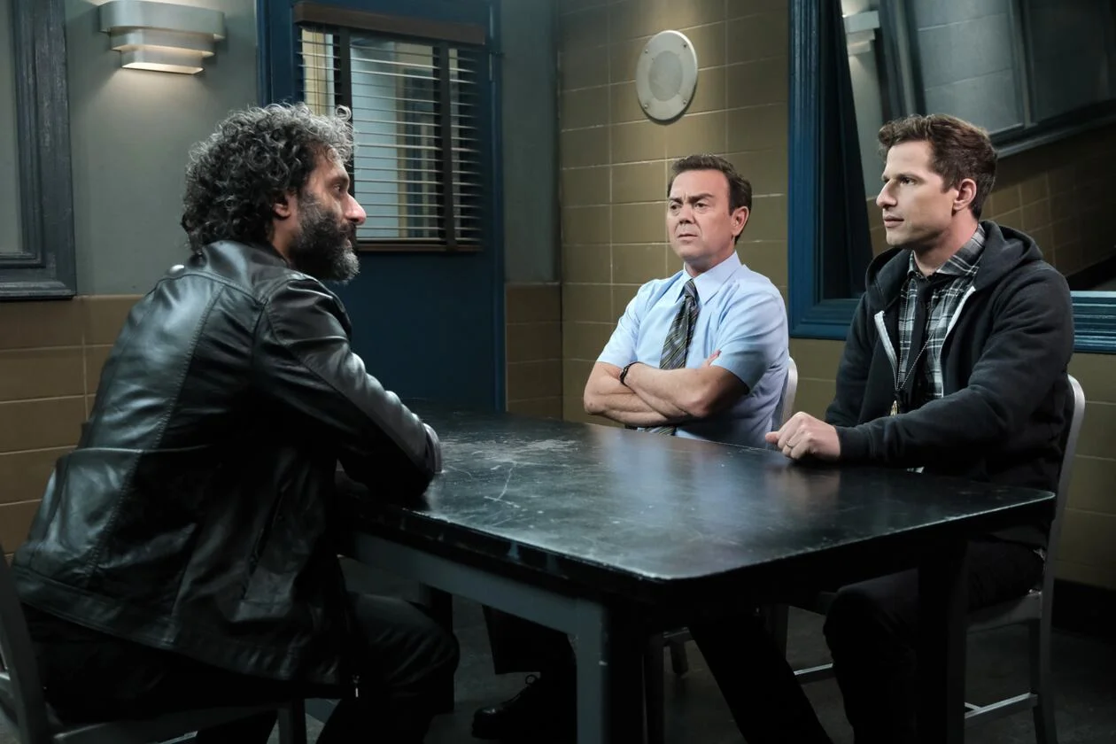 Рецензия на 7 сезон полицейского комедийного сериала «Бруклин 9-9» - фото 3