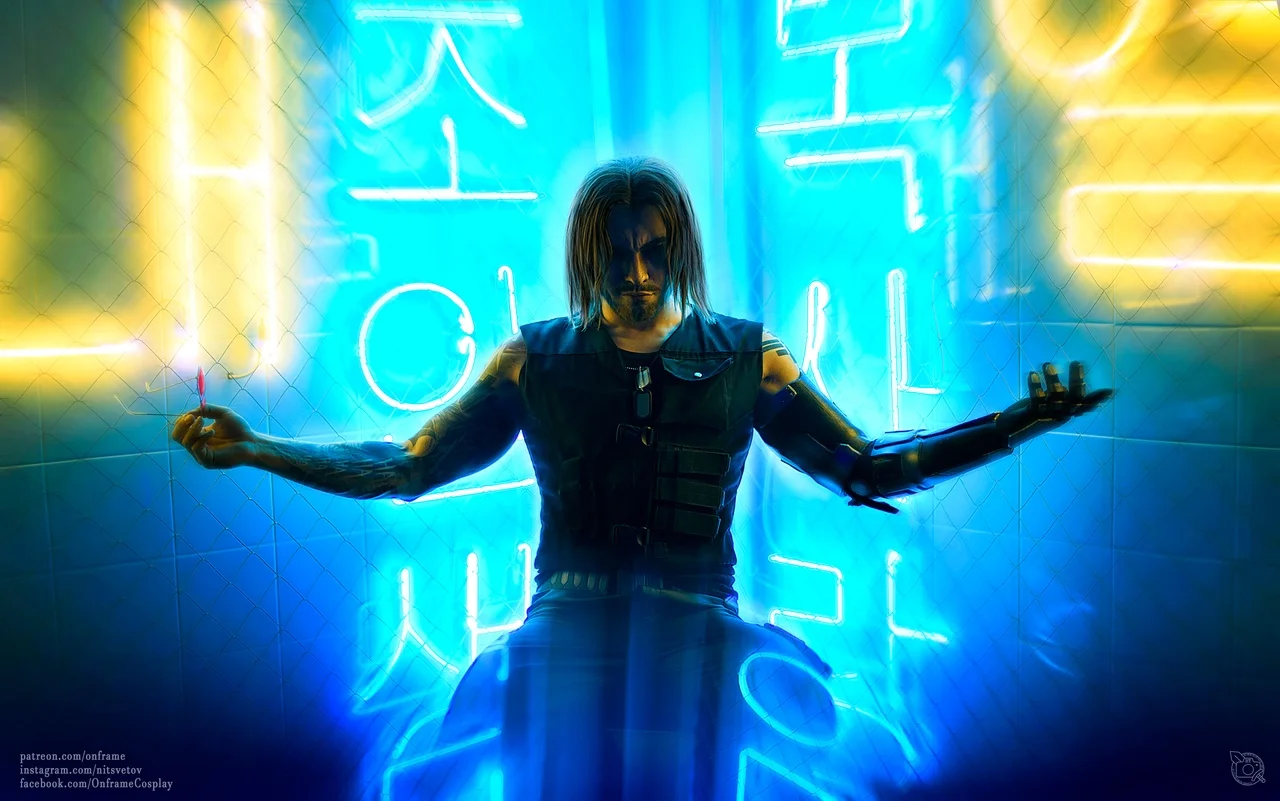 Захватывающий дух косплей персонажа Киану Ривза из Cyberpunk 2077 - фото 4