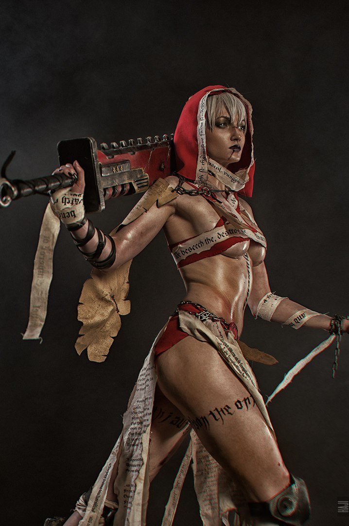 NSFW косплей дня: Сестры-Репентии из Warhammer 40.000 - изображение 3 NSFW косплей дня: Сестры-Репентии из Warhammer 40.000 - фото 3