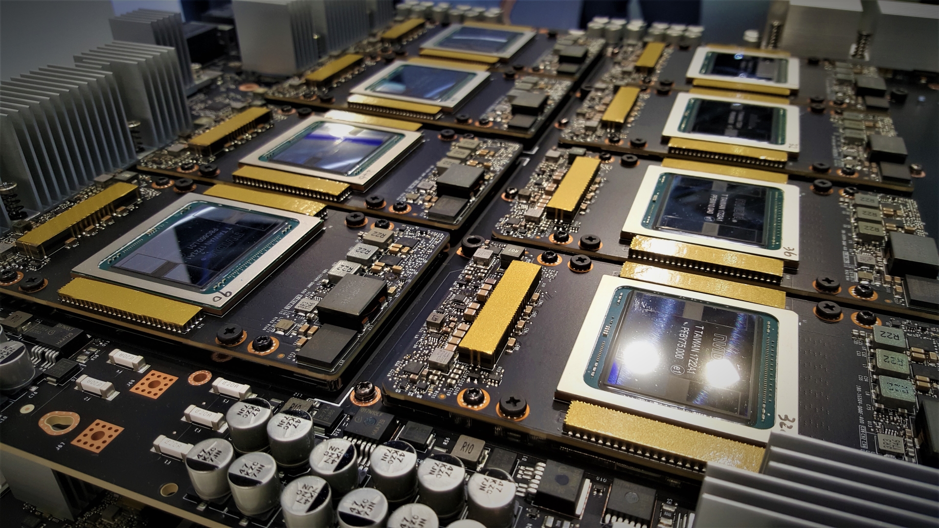 Игровой флагман: в сети появились характеристики Nvidia RTX 2080 - фото 1